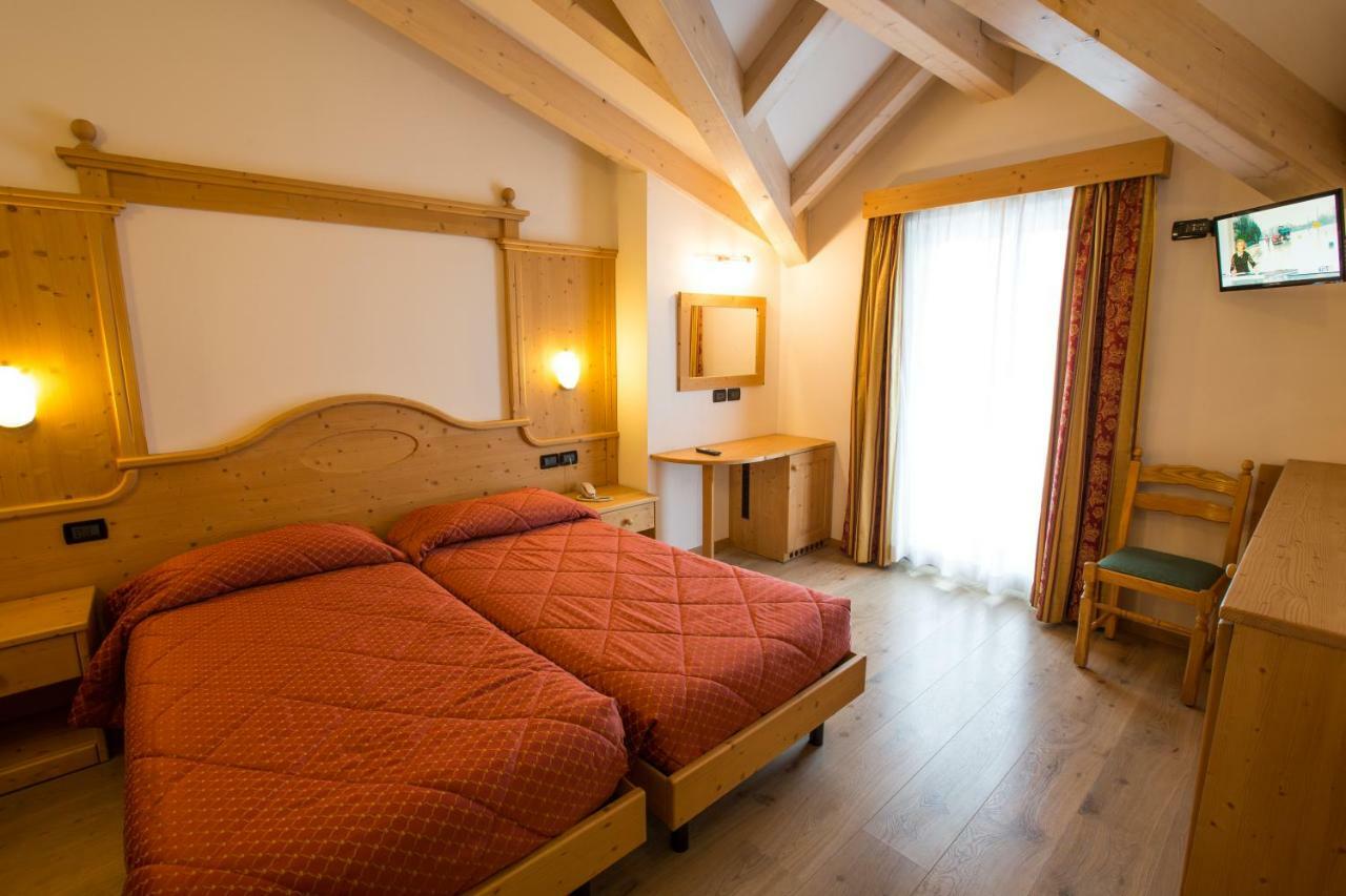 Hotel Majorka Andalo Εξωτερικό φωτογραφία